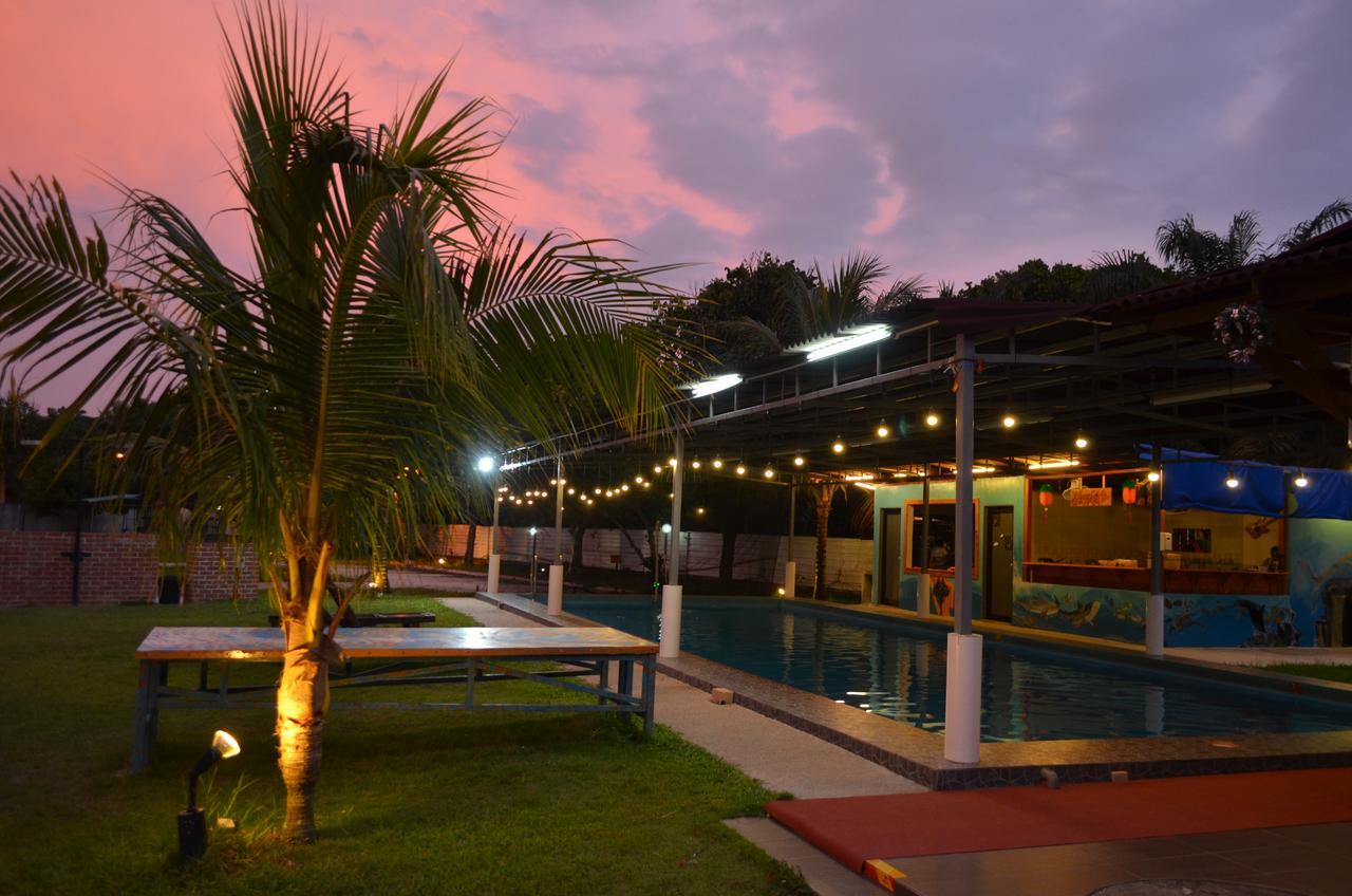 Sinar Eco Resort Kampong Bukit Panjang Exterior photo